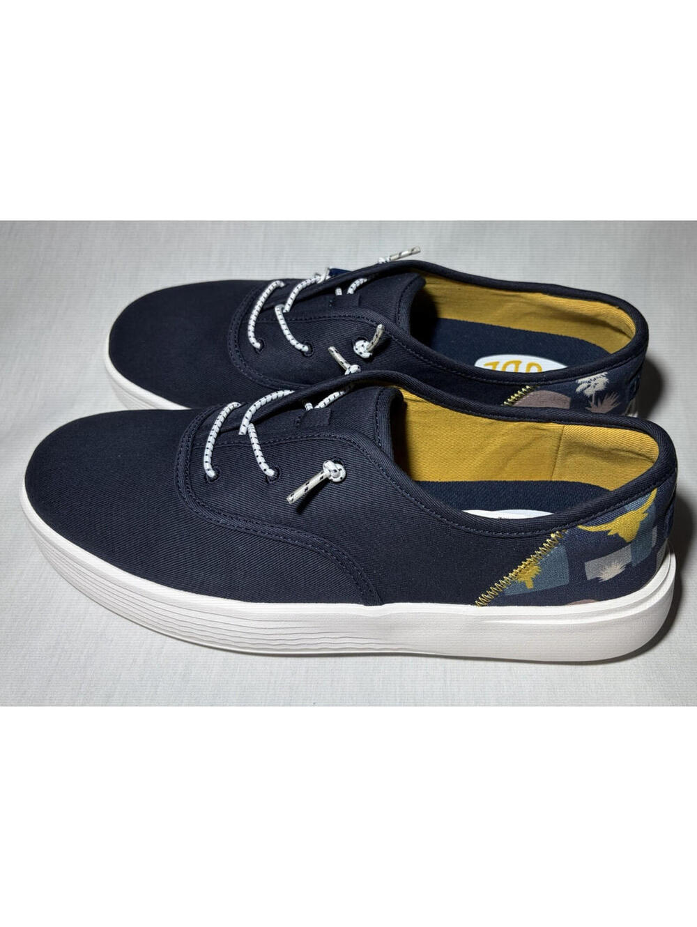 Hey Dude Conway Print Men’s Navy White Canvas Lace-Up Sneakers Round Toe US 10